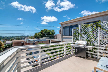 23_7114087_54733-123