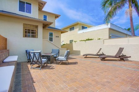 2418-manchester-ave-2-003_web