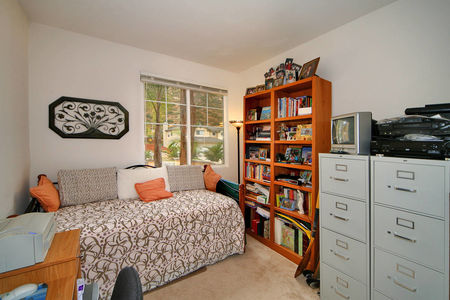 27_3645973_29181-127