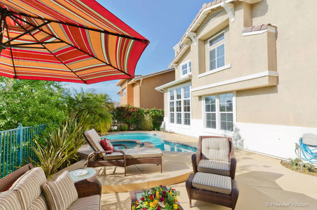 28_5545980_42916-128