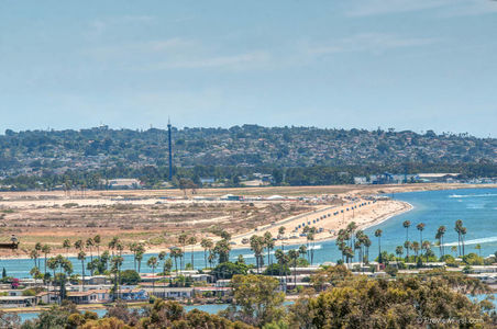 28_7114111_54733-128