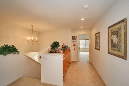 29_3645981_29181-129