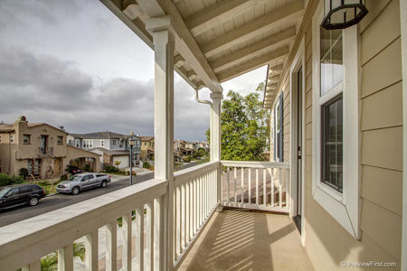 30_6446774_49616-130