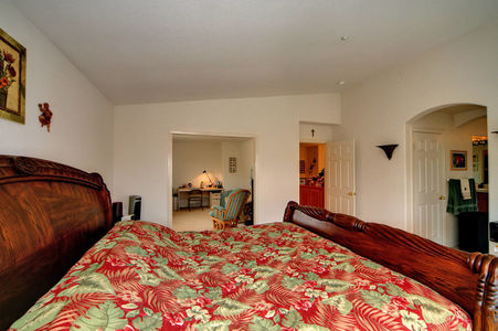 31_3645989_29181-131