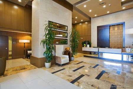 33_8187953_electra---700-w-e-street---92101---104_6175730086_o