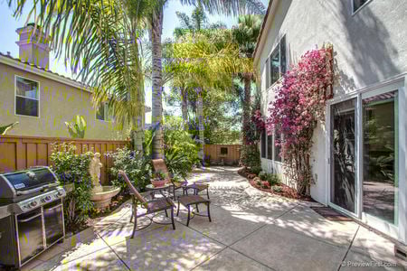 34_5953787_45999-134