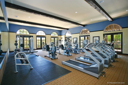 35_5818308_44975--135