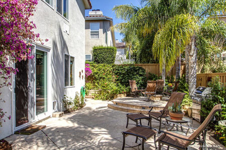 35_5953791_45999-135