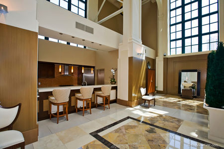 37_8187949_electra---700-w-e-street---92101---108_6175195673_o