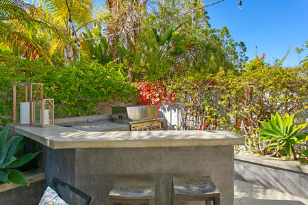 37_9192934_104090_BPO-104090-137