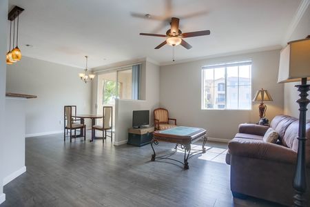 3850-elijah-ct-unit-917-004_web