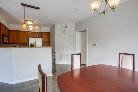 3850-elijah-ct-unit-917-011_web