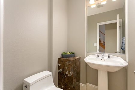 4_9192855_104090_BPO-104090-104