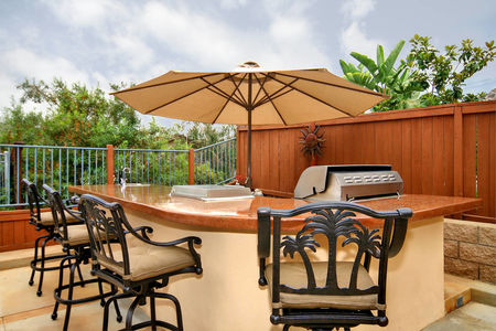 40_3646025_29181-140