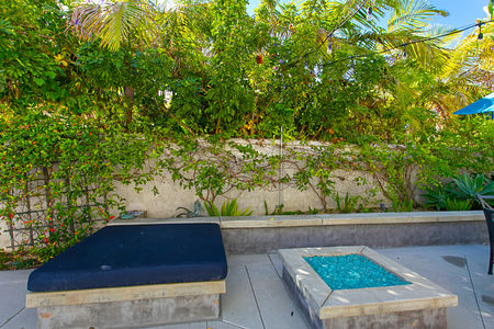 40_9192936_104090_BPO-104090-140