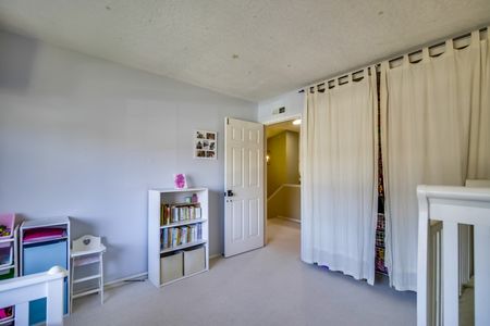 4081-carmel-brooks-way-037_web