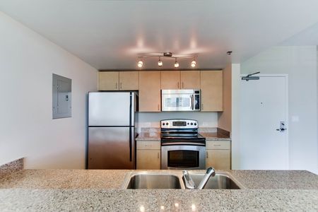 425-beech-street-1202-005_web