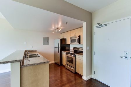 425-beech-street-1202-006_web