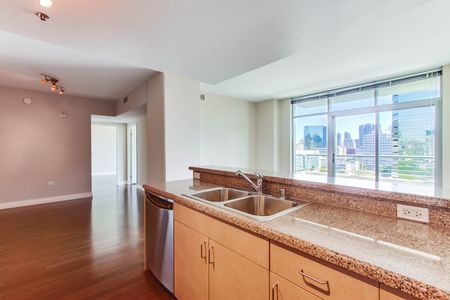 425-beech-street-1202-008_web