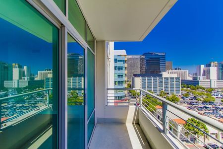 425-beech-street-1202-018_web