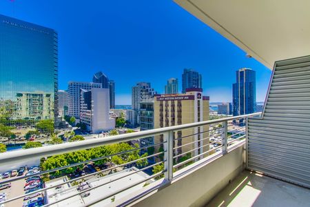 425-beech-street-1202-020_web