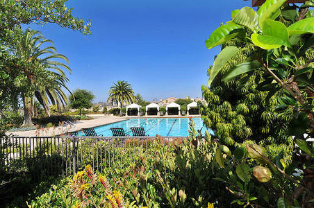 4501503640_44b19f01aa_web