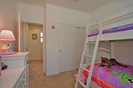 48_3701610_29547-149