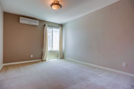 5404-balboa-arms-dr-456-020_1024x682