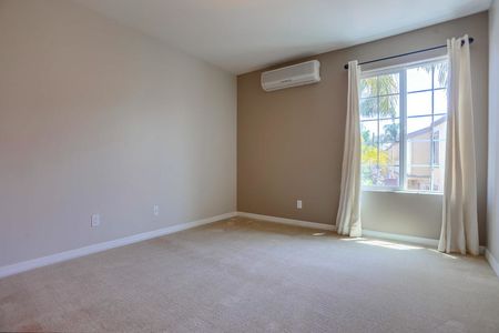 5404-balboa-arms-dr-456-021_1024x682