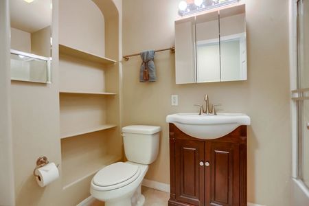 5404-balboa-arms-dr-456-030_1024x682