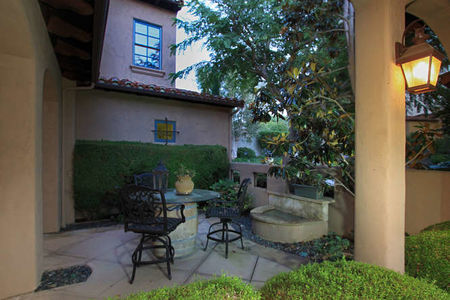 5730 Meadows Del Mar San Diego-small-007-32-313-666x444-72dpi