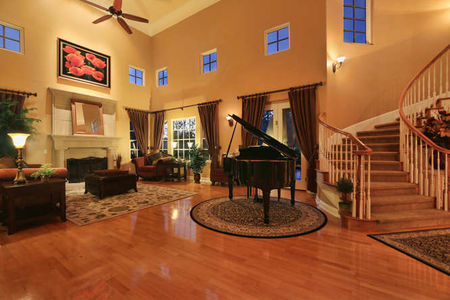 5730 Meadows Del Mar San Diego-small-008-51-07-666x444-72dpi