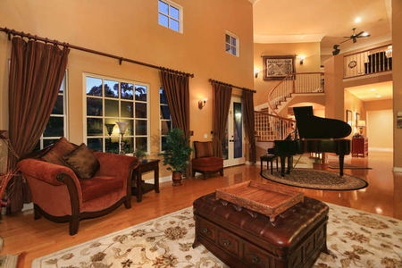 5730 Meadows Del Mar San Diego-small-010-61-09-666x444-72dpi