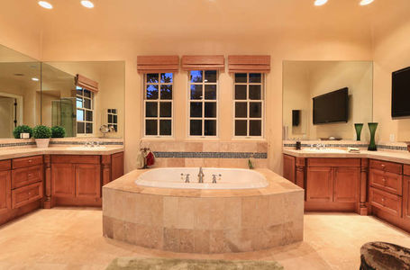 5730 Meadows Del Mar San Diego-small-026-42-23-666x439-72dpi