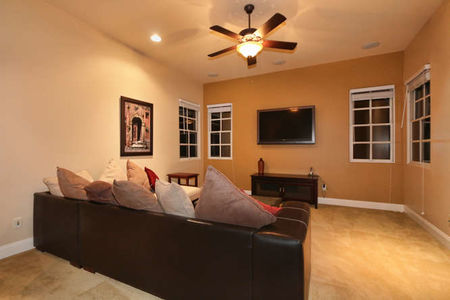 5730 Meadows Del Mar San Diego-small-032-52-29-666x444-72dpi