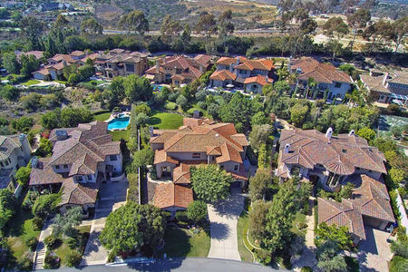 5730 Meadows Del Mar San Diego-small-047-13-502-666x444-72dpi