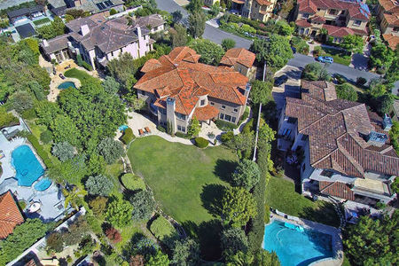 5730 Meadows Del Mar San Diego-small-048-16-504-666x444-72dpi