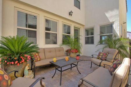 60_3701658_29547-161