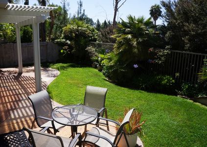 Bkyd table toward view