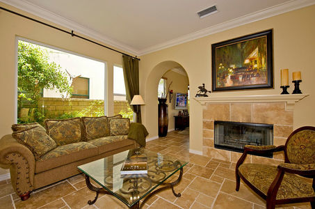 LR and fireplace zoomed