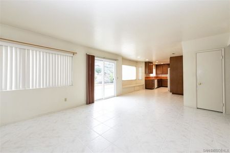 Moranda - Living room