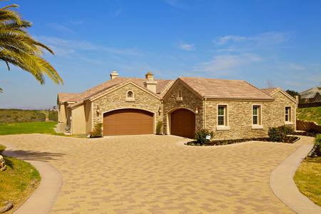 Three Canyon Point 1