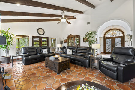 009_009_curb360_real_estate_photography_940