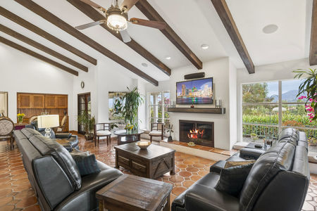 011_011_curb360_real_estate_photography_242