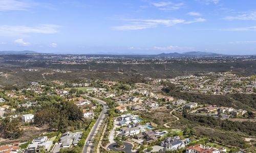What Is the Difference Between Del Mar Mesa and Carmel Valley?