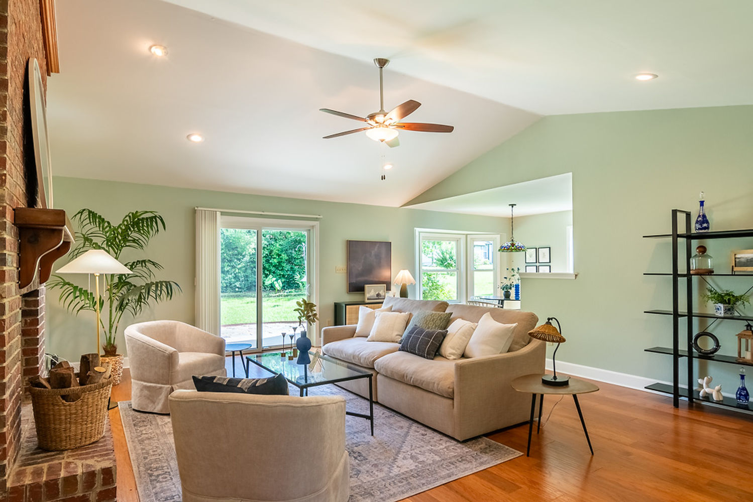 696 Lupine Dr PSD-16