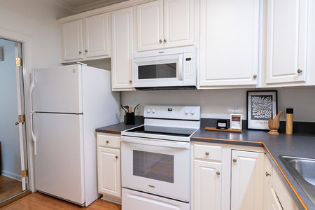 2580 Centerville Ct-1200-10