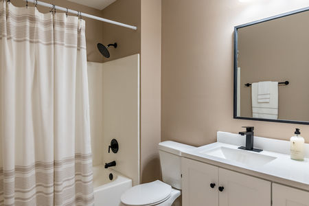 2959 Bayshore Drive-1200-11