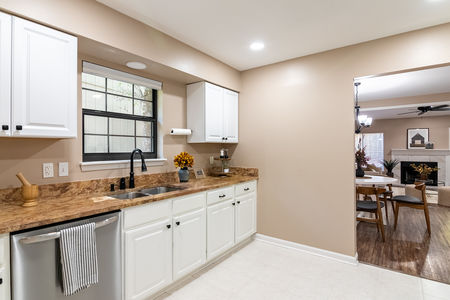 2959 Bayshore Drive-1200-19