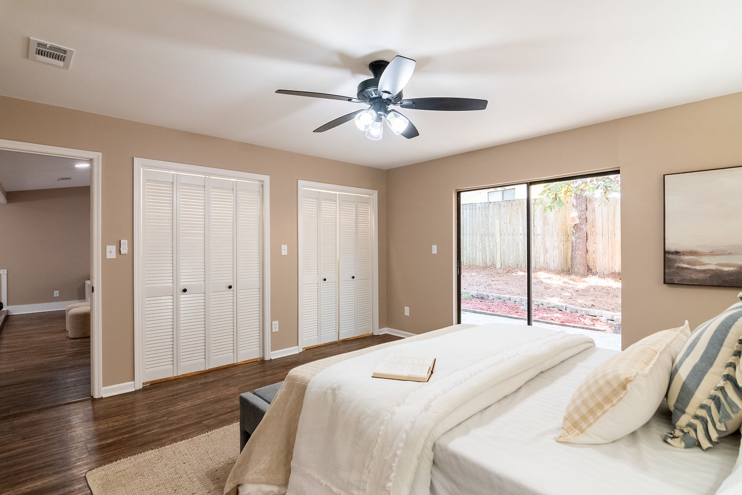 2959 Bayshore Drive-1200-23